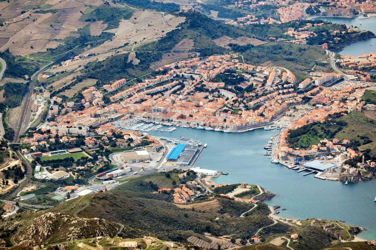 Appartement Avec Vue Sur Mer A Port Vendres 60 M² Balcons Buitenkant foto